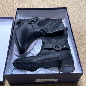 Lightly worn Stuart Weitzman short black boots